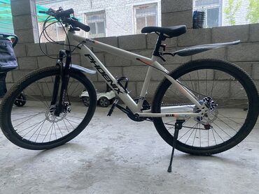 спортивный велосипед: Новый велосипед алюминевая рама (27,5дюйм Колеса)