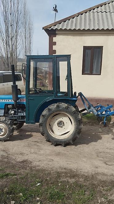скупка пе: Колесный мини-трактор Mitsubishi D2050 с кабиной и навесным Состояние — 1