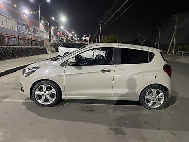 124 2 2: Chevrolet Spark: 2018 г., 1 л, Автомат, Бензин, Хэтчбэк — 2