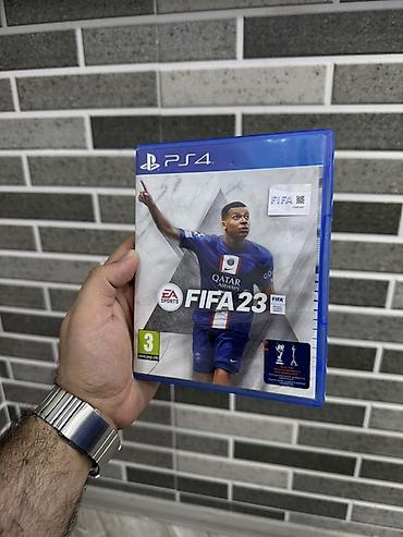 Oyun diskləri: PS4 oyun diskləri – FIFA 23 və PES 2019 - Platforma: PlayStation 4 — 2