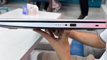 m tech computers: Acer Aspire 3 noutbuk - Ekran: 17.3", Full HD mat ekran - Prosessor — 7