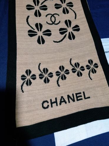 esarpe za haljine: Chanel, One size, bоја - Šareno