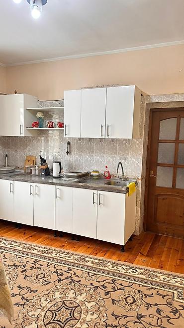 Долгосрочная аренда домов: 350 м², 6 комнат — 4