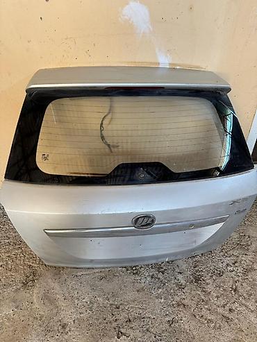 spoiler satilir: LIFAN X60 — 1