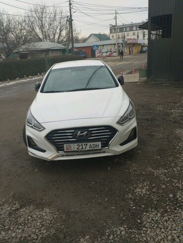 хундай саната 2018: Hyundai Sonata: 2018 г., 2 л, Автомат, Газ, Седан