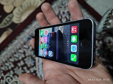 Apple iPhone: IPhone SE, Б/у, 128 ГБ, Space Gray, 99 % — 14