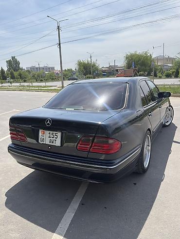 Mercedes-Benz: Mercedes-Benz E-Class: 2002 г., 3.7 л, Автомат, Бензин, Седан — 6