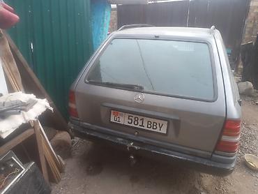 хлебница мерс 124: Mercedes-Benz W124: 1989 г., 2.3 л, Механика, Бензин, Универсал — 8