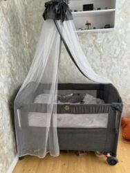 dowek: Для девочки и мальчика, Четырехугольная, Колыбель, С бортиками, С матрасом, Без механизма качания