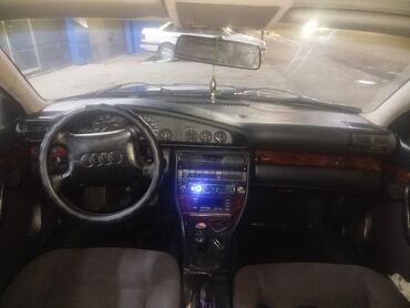 мотоцикл ктм дюк: Audi 100: 1994 г., 2.6 л, Механика, Бензин, Седан