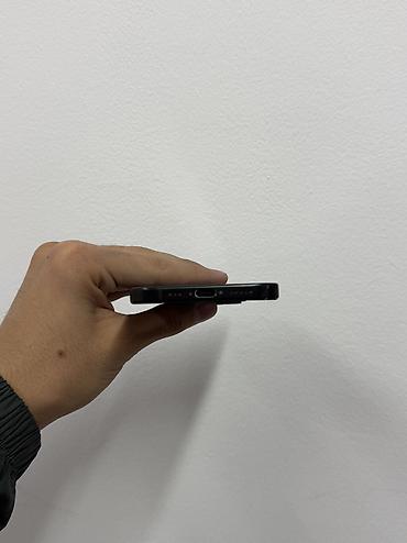 air 2018: IPhone 15, Б/у, 128 ГБ, Черный, 78 % — 5
