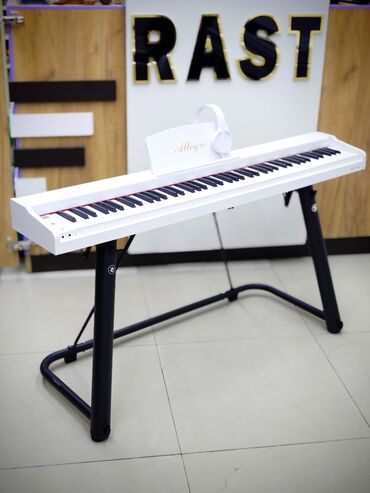 Pianolar: Piano, Rəqəmsal, Yeni, Ünvandan götürmə -da lalafo.az — 8 Pianolar: Piano, Rəqəmsal, Yeni, Ünvandan götürmə — 8