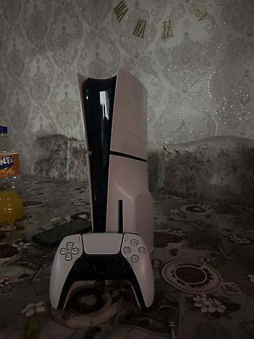 PS5 (Sony PlayStation 5): Ps 5 slim fc 24 gta 5 call of duty var Bir dual sense ilə verilir — 1