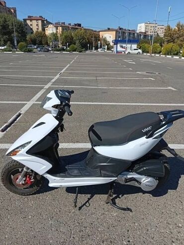 электро мотоцыкыл: Скутер түрү 125 куб. см, Бензин, Колдонулган