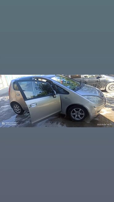 Mitsubishi: Продается компактный и экономичный автомобиль Mitsubishi Colt