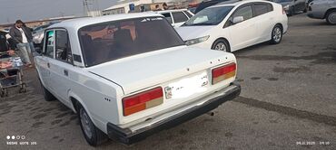 VAZ (LADA): VAZ 2107 sedan - Yanacaq sistemi: injektor (şəkildə qeyd olunub) - — 5
