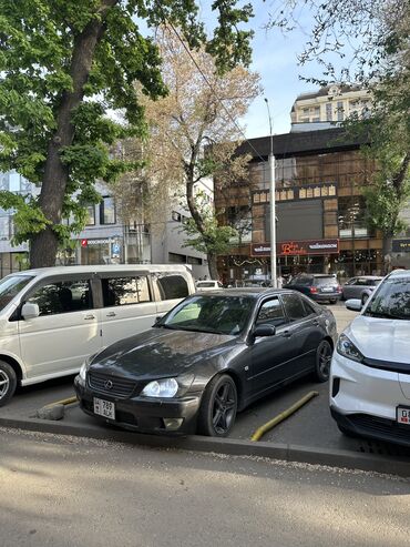 лексус ес 200: Lexus IS: 2002 г., 2 л, Автомат, Газ, Седан