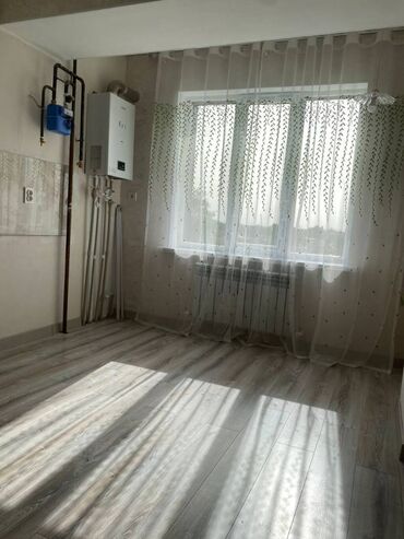 Долгосрочная аренда квартир: 1 комната, 40 м², Индивидуалка, 4 этаж, Дизайнерский ремонт