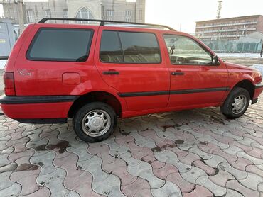 голв 3: Volkswagen Golf Variant: 1995 г., 1.8 л, Механика, Бензин, Универсал