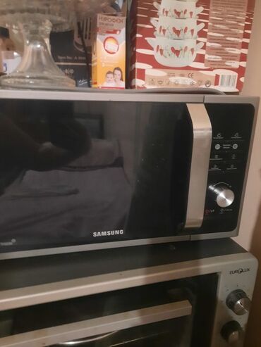 w202 soba: Mikrodalğalı soba Samsung, Ayrıca dayanan, Mikrodalğalar ilə, rəng - Boz