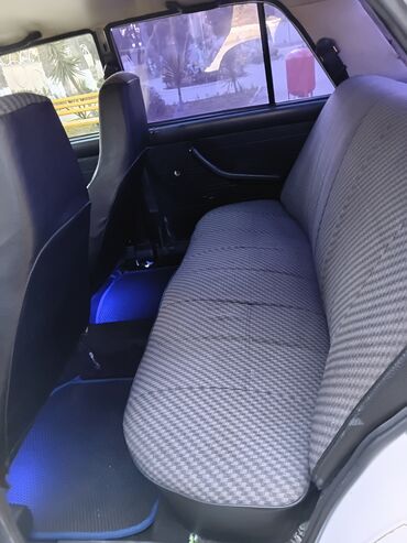 VAZ (LADA): VAZ (LADA) 2107: 1.6 l | 2008 il 2000 km Sedan — 12