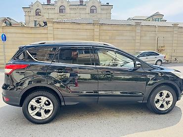 logan 2013: Ford Kuga: 1.6 l | 2013 il 130000 km Krossover — 4