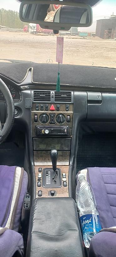 Mercedes-Benz: Mercedes-Benz E-Class: 1995 г., 3.2 л, Автомат, Бензин, Седан — 5