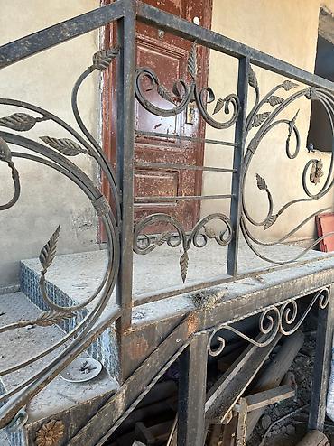 дерево 210: Срочно продается лестница. Делалась на заказ. Все размеры в — 2