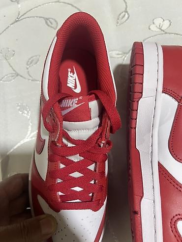 Кроссовки и спортивная обувь: Yenidir. İstifadə edilməyib. Amerikadan alınıb. 70 $ lara. Bakıda — 4