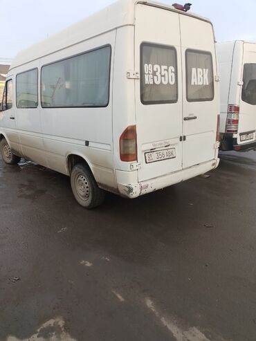 демио 2004: 550 000 KGS
Mersedes-Benz Sprinter Средний: 2004г