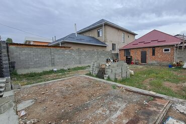 Продажа домов: Дом, 120 м², 4 комнаты, Риэлтор, Косметический ремонт