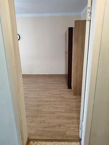 Продажа квартир: 1 комната, 30 м², 4 этаж — 3