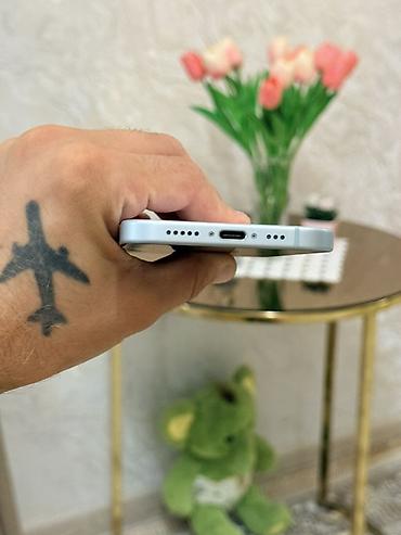 en ucuz iphone x: IPhone 15, 128 GB, Ağ, Face ID — 4