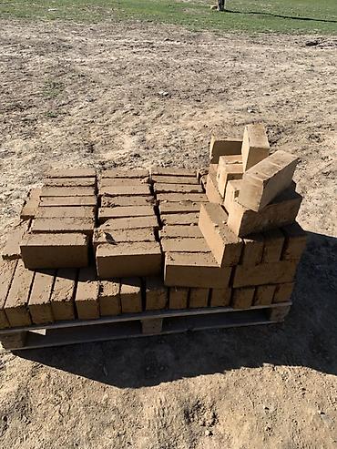 Производство кирпичей: Пресс-машина для изготовления кирпича-сырца (самана) Описание: - — 3