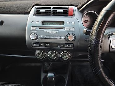 Honda: Honda Fit: 2003 г., 1.5 л, Вариатор, Бензин — 15