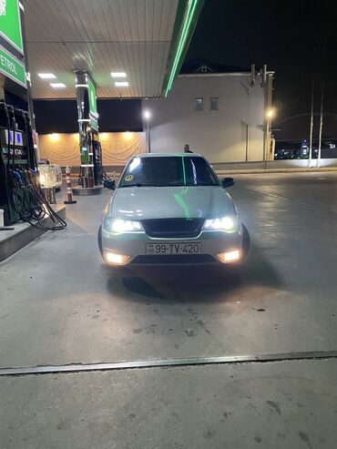 ниссан альмера классик запчасти: Model: Daewoo Nexia (sedan) Rəng: Gümüşü Kuzov: 4 qapı, sedan, qara