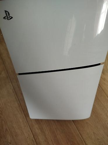 Техника жана электроника: Игровая приставка Sony PlayStation 5 с геймпадом DualSense. 🎮 Продаю — 5