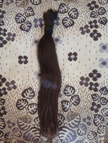 tebı saclar: Gənc təbii saç satılır, 240 qram çəkisi var uzunluqu 55 sm. Real