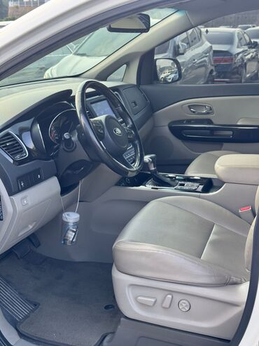 Kia: Kia Carnival: 2020 г., 2.2 л, Автомат, Дизель, Минивэн — 10