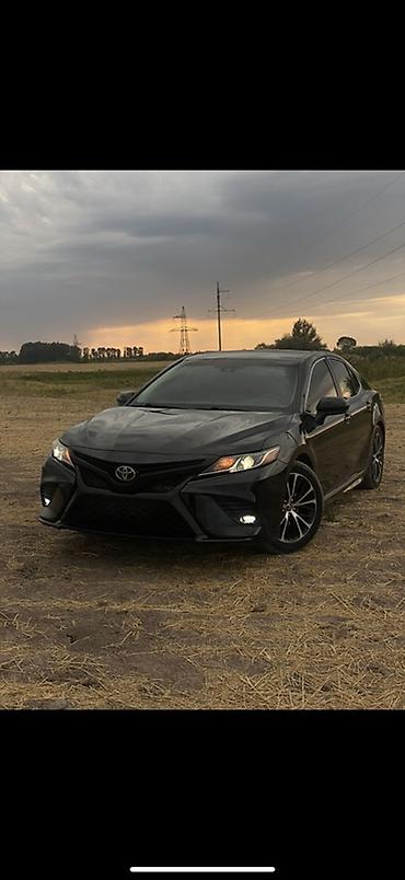 Toyota Camry: 2018 г., 2.5 л, Автомат, Бензин, Седан