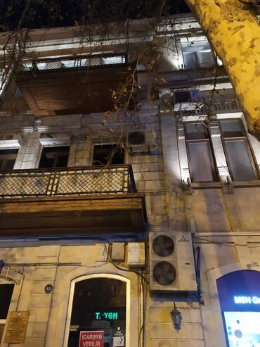 Digər kommersiya daşınmaz əmlakı: Səbail rayonu Aff mola yaxın,sahəsi 75 kv/m olan, 1 otağlı obyekt -da lalafo.az — 14 Digər kommersiya daşınmaz əmlakı: Səbail rayonu Aff mola yaxın,sahəsi 75 kv/m olan, 1 otağlı obyekt — 14