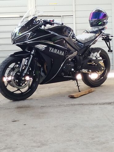 Мотоциклы: Классический мотоцикл Yamaha, Бензин, Новый