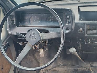 QAZ: QAZ GAZel: 2.7 l | Mikroavtobus — 8