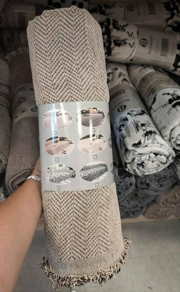 Posteljina: Prekrivač za ugaonu/garnituru /krevet– 180×230cm Moderan i praktičan — 5