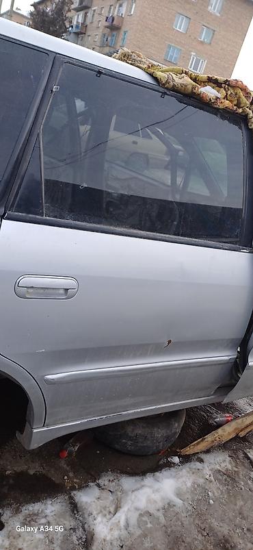 т 28 х4: Канат Арткы оң Honda, 1998 г., Колдонулган, Оригинал — 6