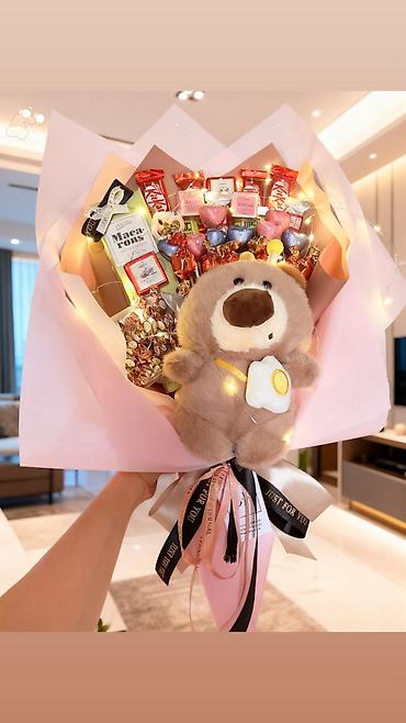 Подарки и сувениры: В наличии!!!Шоколадный букет с игрушкой 🔥 Цена по акции 1899сом 🚕 — 1
