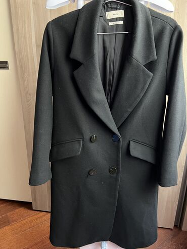 Пальто: Пальто Mango, XS (EU 34), цвет - Черный
