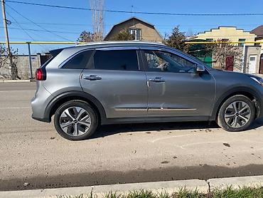 Kia: Kia Niro: 2021 г., Электромобиль, Кроссовер — 4