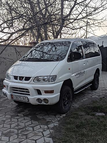 мото ендуро: Mitsubishi L400: 2001 г., 3 л, Автомат, Бензин, Минивэн — 1