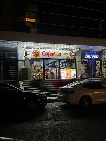 restoran: Elmlər metrosunun və Bakı Dövlət Universitetinin düz yaxınlığında — 2